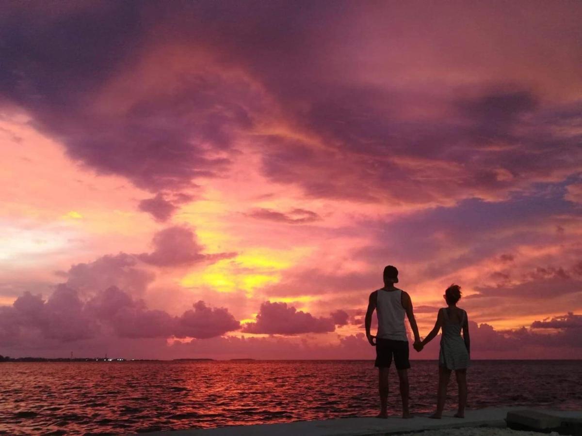 White Tern Maldives Hotel Maamigili Island ภายนอก รูปภาพ