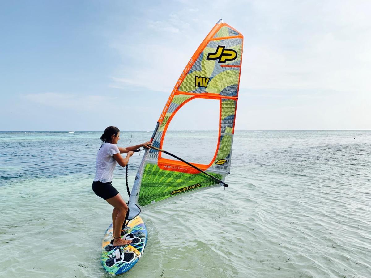 White Tern Maldives Hotel Maamigili Island ภายนอก รูปภาพ